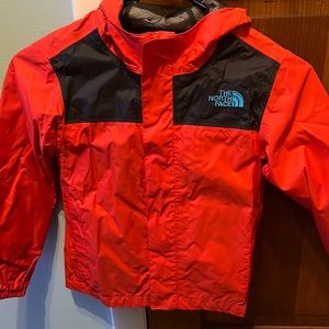 The North Face kids Windbreaker rain jacket